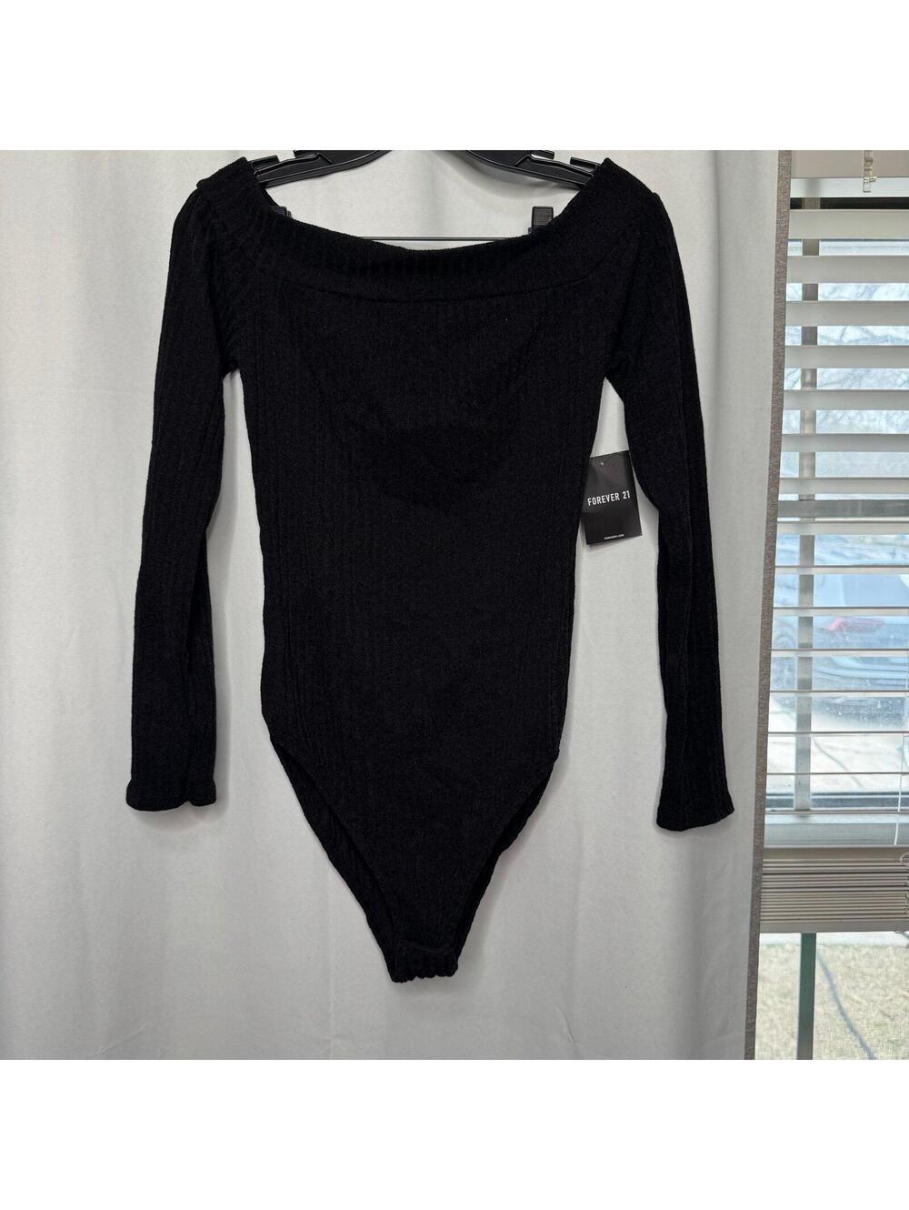 Woman's large forever 21 new black ribbed bodysuit